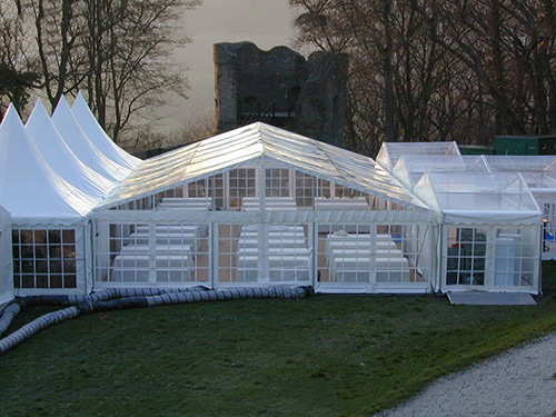 怎樣選擇戶外露營的專業帳篷